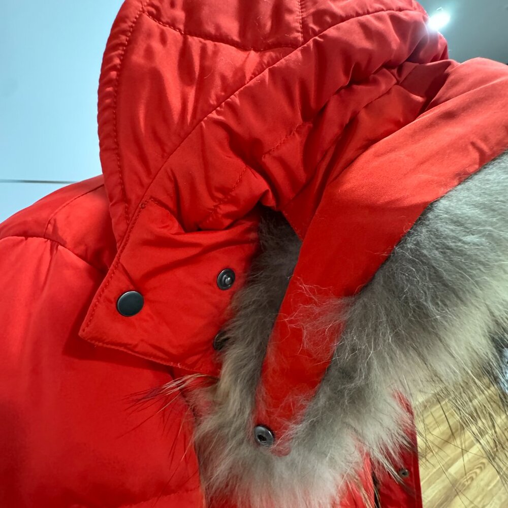 Women's Red puffer Jacket with Fur Hood - Picture 11 of 16
